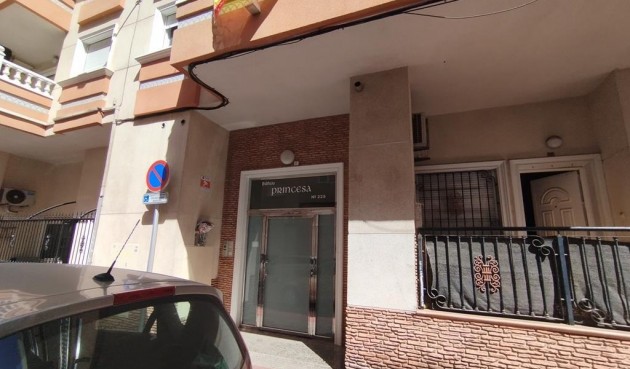 Resale - Apartment -
Torrevieja - DIEGO RAMIREZ LA LOMA