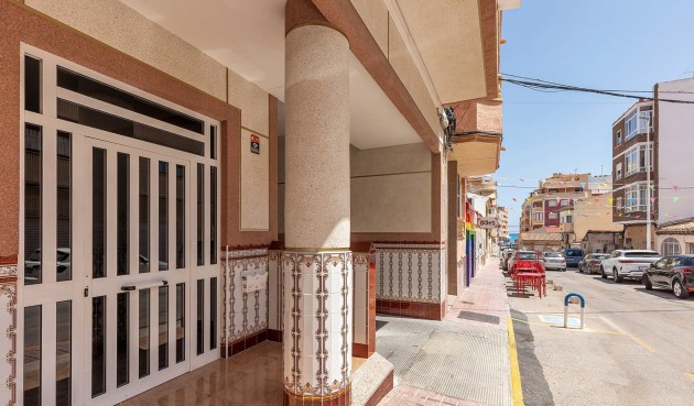 Resale - Apartment -
La Mata - Costa Blanca