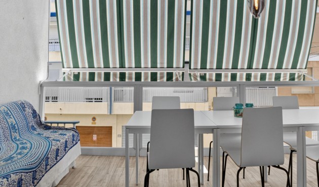 Resale - Apartment -
Torrevieja - Playa del Cura