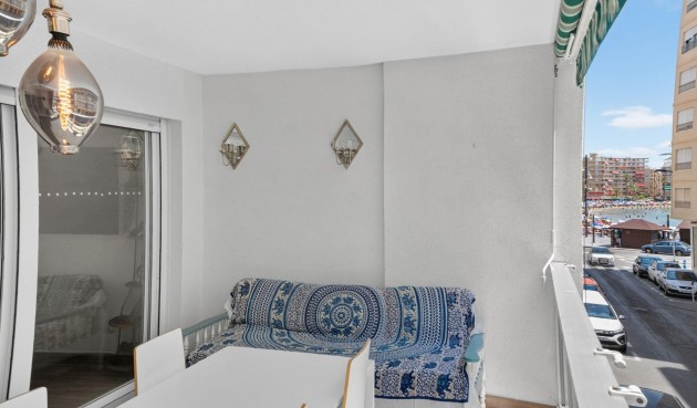 Resale - Apartment -
Torrevieja - Playa del Cura