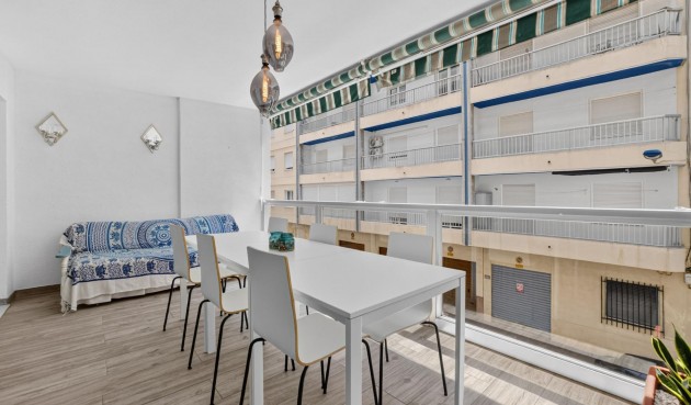 Resale - Apartment -
Torrevieja - Playa del Cura