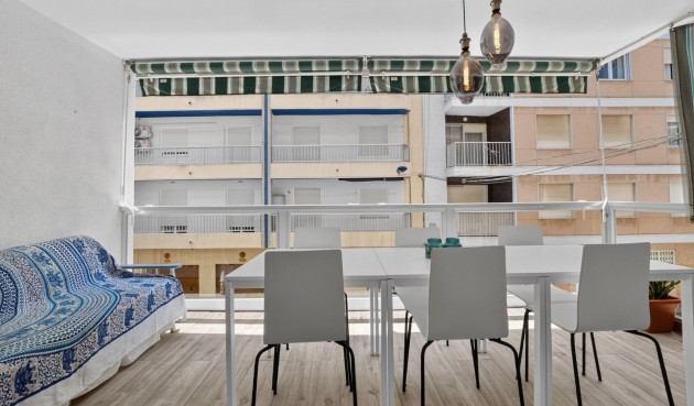 Resale - Apartment -
Torrevieja - Playa del Cura