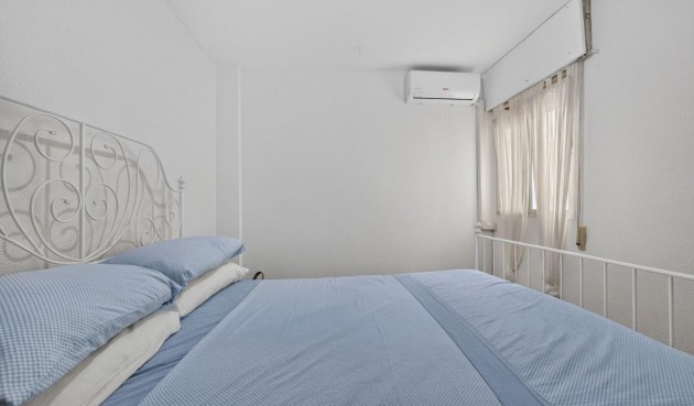 Resale - Apartment -
Torrevieja - Playa del Cura