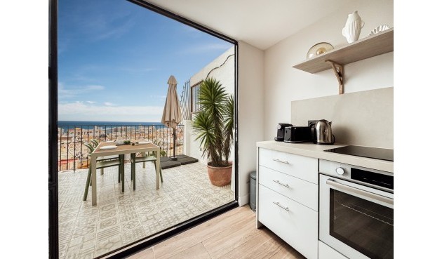 Resale - Town House -
Alicante - Costa Blanca