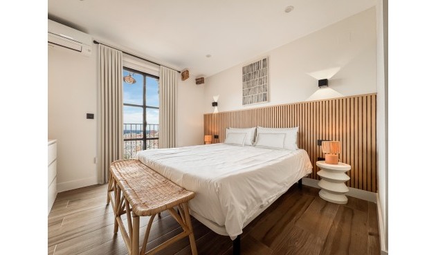 Resale - Town House -
Alicante - Costa Blanca