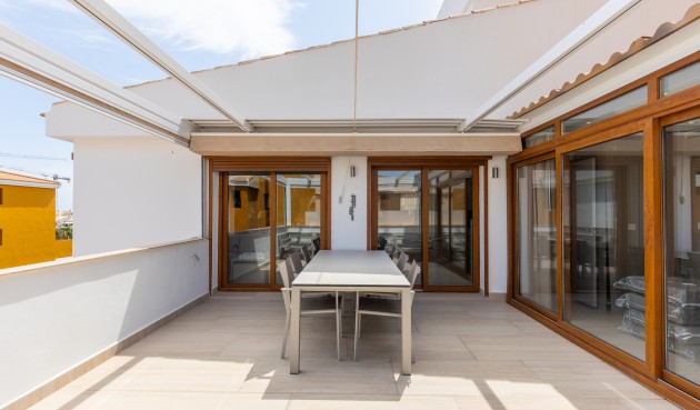 Resale - Apartment -
Torrevieja - Costa Blanca