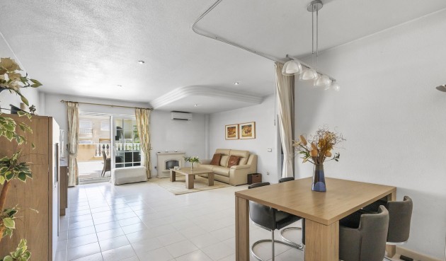 Brukt - Apartment -
Guardamar del Segura - Costa Blanca