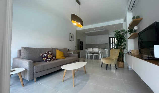 Resale - Apartment -
Pilar de la Horadada - Torre De La Horadada