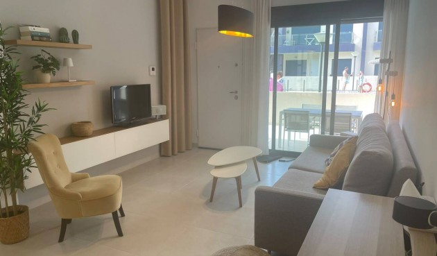 Resale - Apartment -
Pilar de la Horadada - Torre De La Horadada