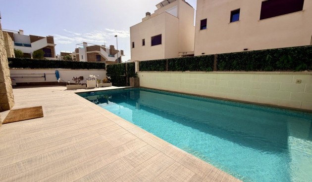 Resale - Town House -
Ciudad Quesada - Costa Blanca