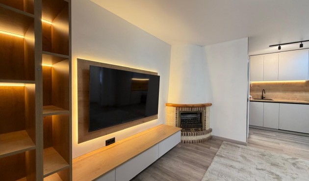 Resale - Town House -
Torrevieja - Miramar - Torre Del Moro