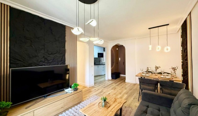 Resale - Apartment -
Torrevieja - Playa del Cura