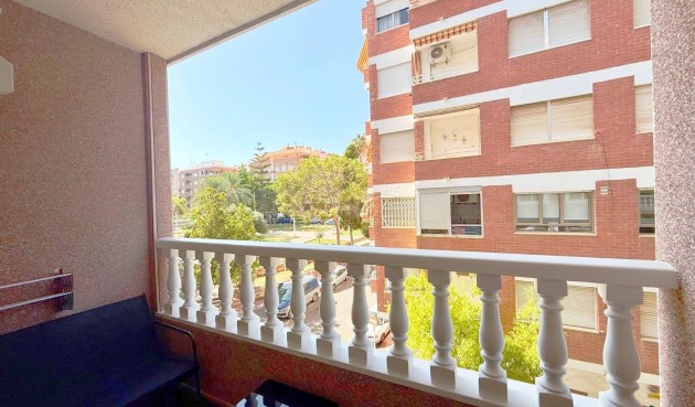 Resale - Apartment -
Torrevieja - Playa del Cura