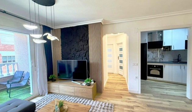 Resale - Apartment -
Torrevieja - Playa del Cura