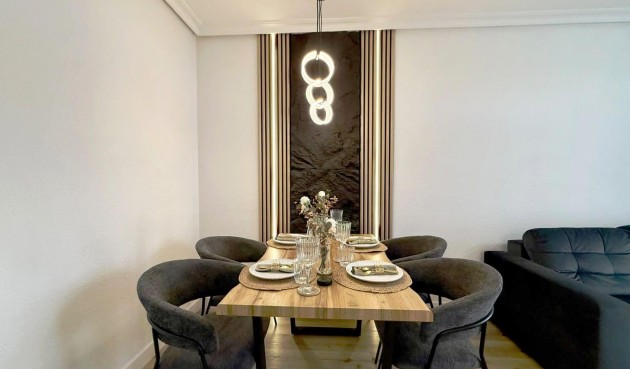 Resale - Apartment -
Torrevieja - Playa del Cura