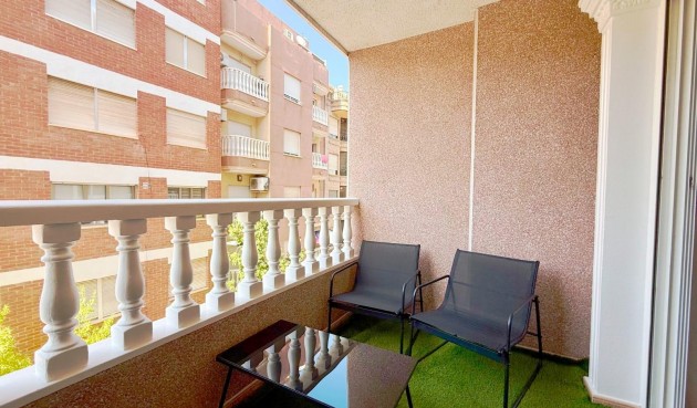 Resale - Apartment -
Torrevieja - Playa del Cura