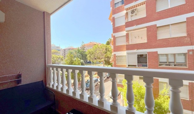 Resale - Apartment -
Torrevieja - Playa del Cura