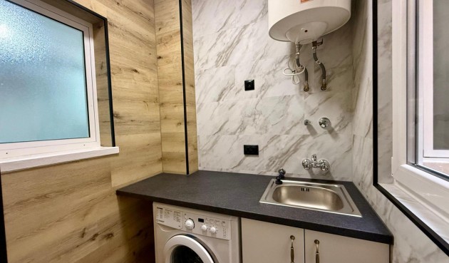 Resale - Apartment -
Torrevieja - Playa del Cura