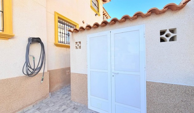 Resale - Town House -
Orihuela Costa - Las Filipinas