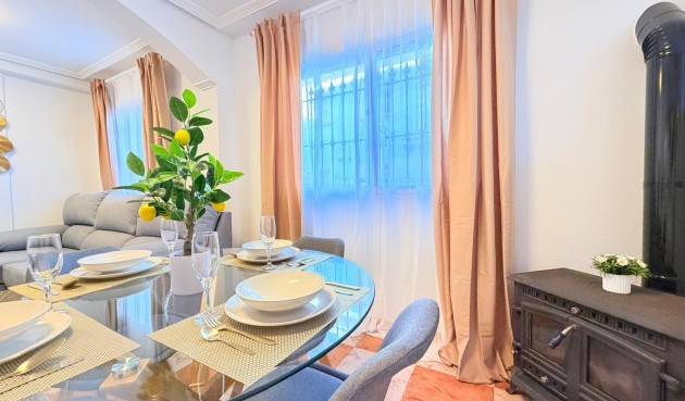Resale - Town House -
Orihuela Costa - Las Filipinas