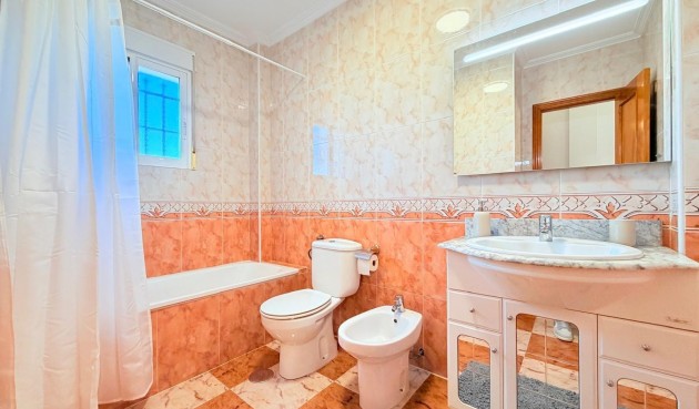 Resale - Town House -
Orihuela Costa - Las Filipinas