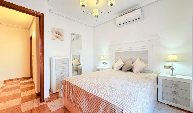 Resale - Town House -
Orihuela Costa - Las Filipinas