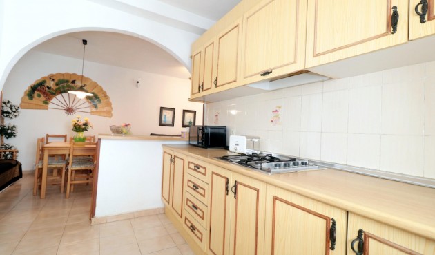 Resale - Bungalow -
Torrevieja - El Acequión - Los Náufragos