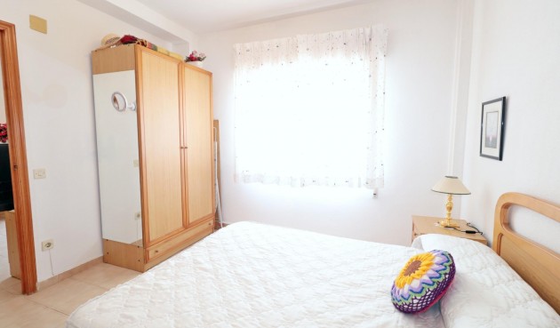 Resale - Bungalow -
Torrevieja - El Acequión - Los Náufragos