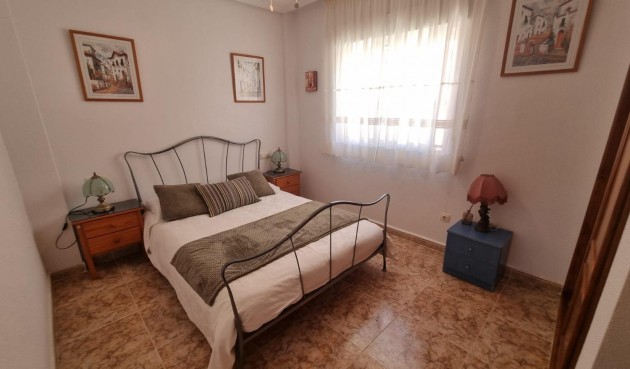 Brukt - Tosidig -
Orihuela Costa - La Ciñuelica