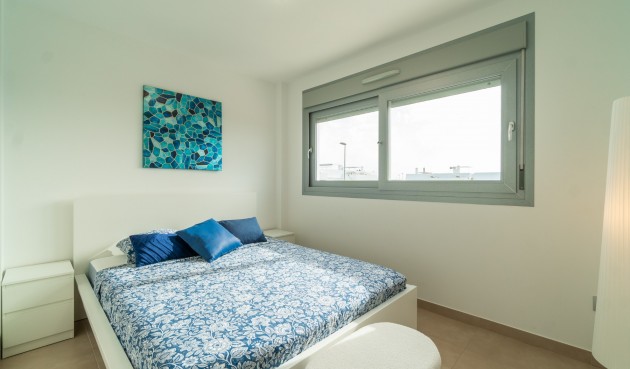 Resale - Bungalow -
Vistabella Golf Entre Naranjos - Inland