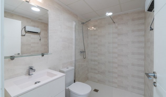 Resale - Bungalow -
Vistabella Golf Entre Naranjos - Inland