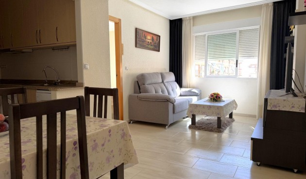 Resale - Apartment -
Torrevieja - El Molino