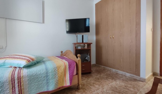 Resale - Penthouse -
Torrevieja - Paseo Maritimo
