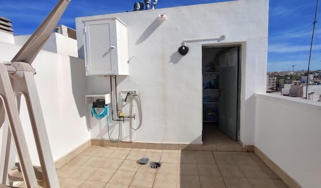 Resale - Penthouse -
Torrevieja - Paseo Maritimo