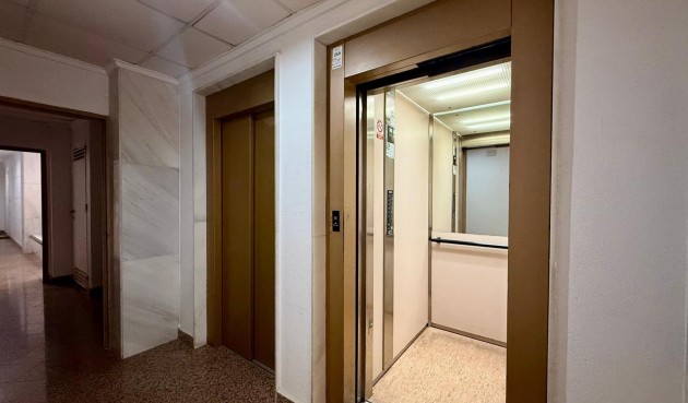 Resale - Apartment -
Torrevieja - Curva Del Palangre