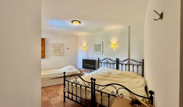 Resale - Apartment -
Torrevieja - Punta Prima
