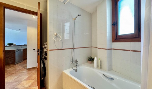 Resale - Apartment -
Torrevieja - Punta Prima