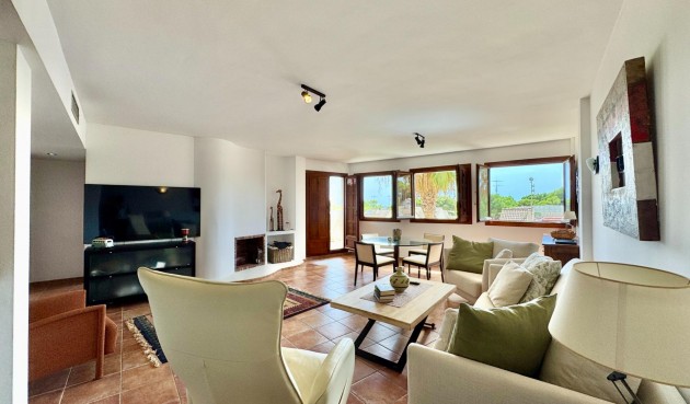Resale - Apartment -
Torrevieja - Punta Prima