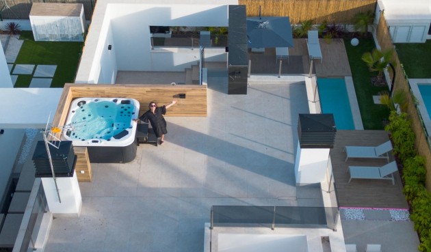 Resale - Villa -
Torrevieja - Torreta Florida