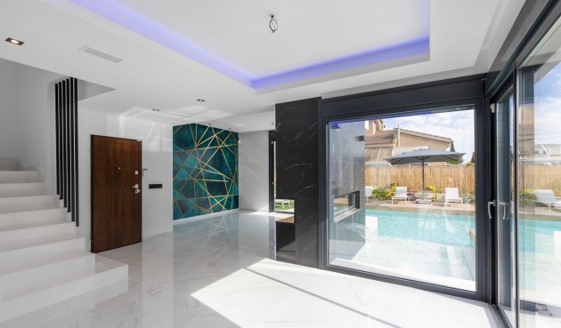 Resale - Villa -
Torrevieja - Torreta Florida