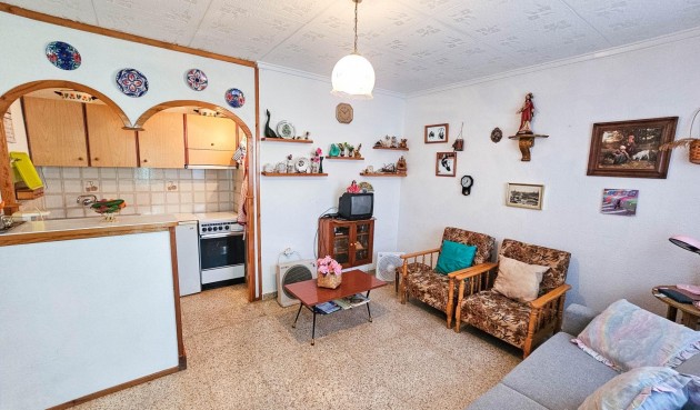 Återförsäljning - Bungalow -
Torrevieja - Torretas