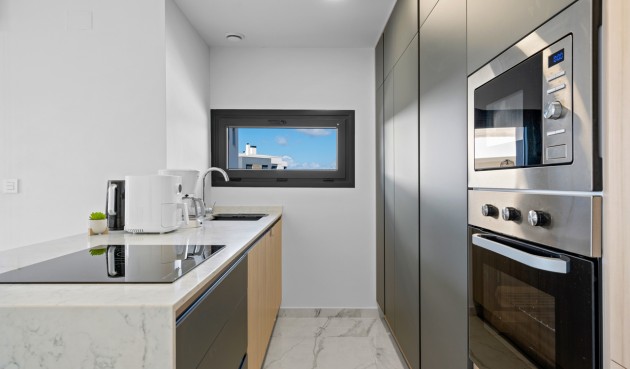 Resale - Apartment -
Villamartin - Costa Blanca