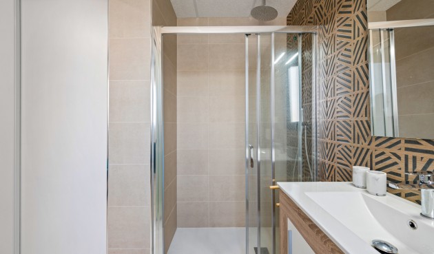 Resale - Apartment -
Villamartin - Costa Blanca