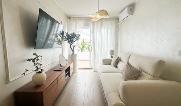 Resale - Apartment -
Torrevieja - Costa Blanca
