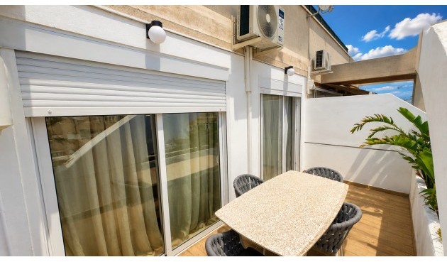 Resale - Apartment -
Torrevieja - Costa Blanca