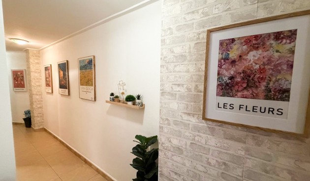 Resale - Apartment -
Torrevieja - Costa Blanca