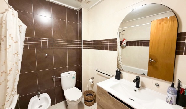Resale - Apartment -
Torrevieja - Costa Blanca
