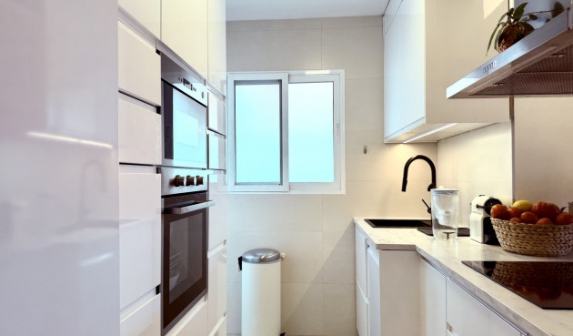 Resale - Apartment -
Alicante - Costa Blanca