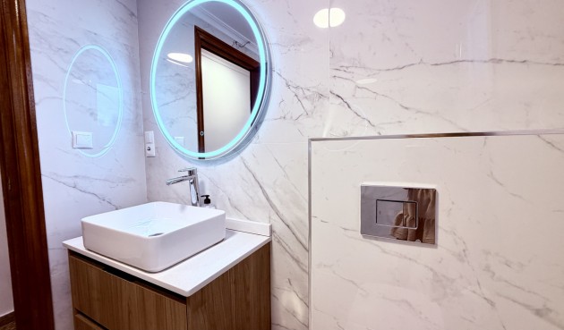 Resale - Apartment -
Alicante - Costa Blanca