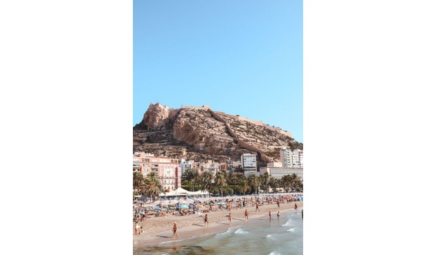 Resale - Apartment -
Alicante - Costa Blanca